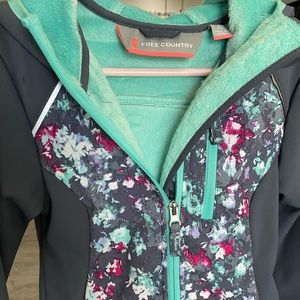 Girls jacket, size 4 small